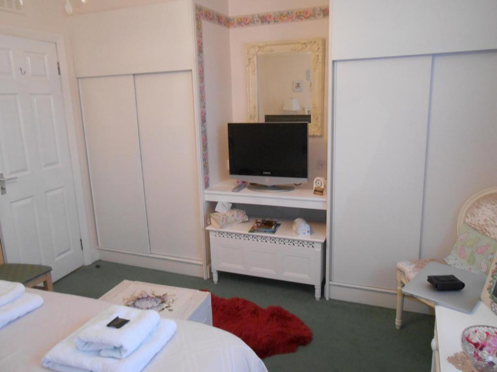 Rose Villa Bed and Breakfast room 2